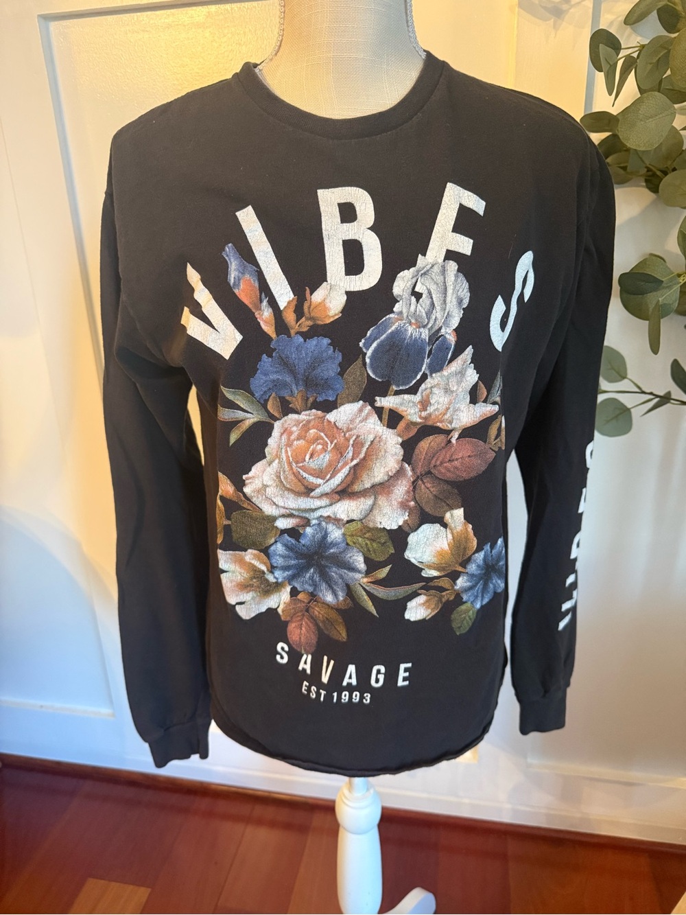 Vibes Savage Floral Long Sleeve Top - Black